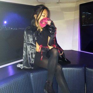 Meet your Posher, Sabrina